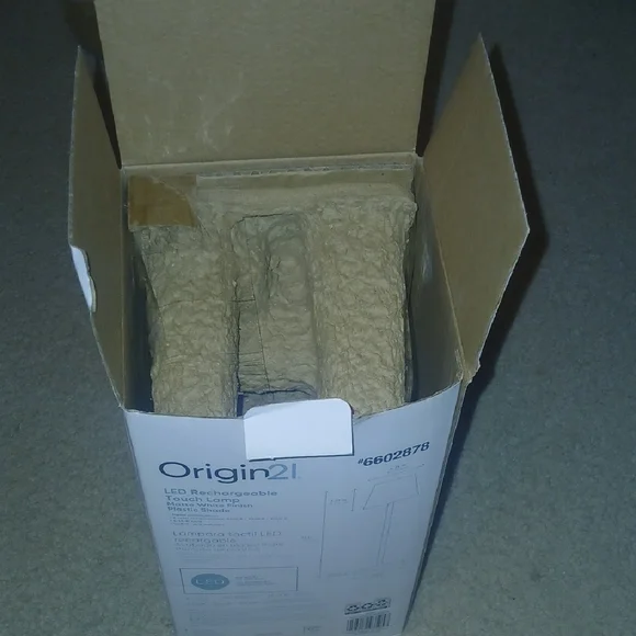 NiB White LED Rechargeable Table Lamp - Picture 8 of 8